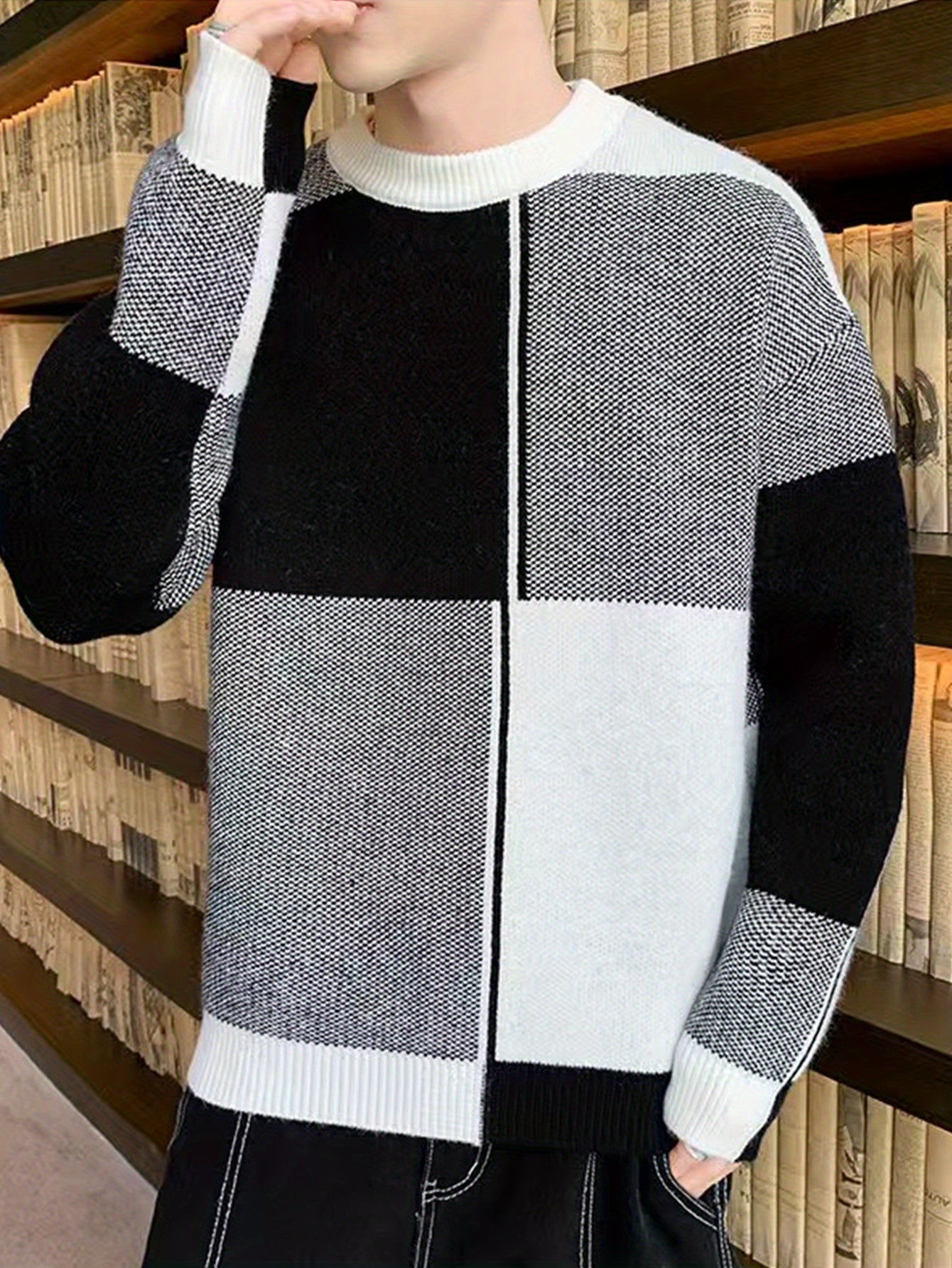 Men’s Crewneck Sweater with Ribbed Trims