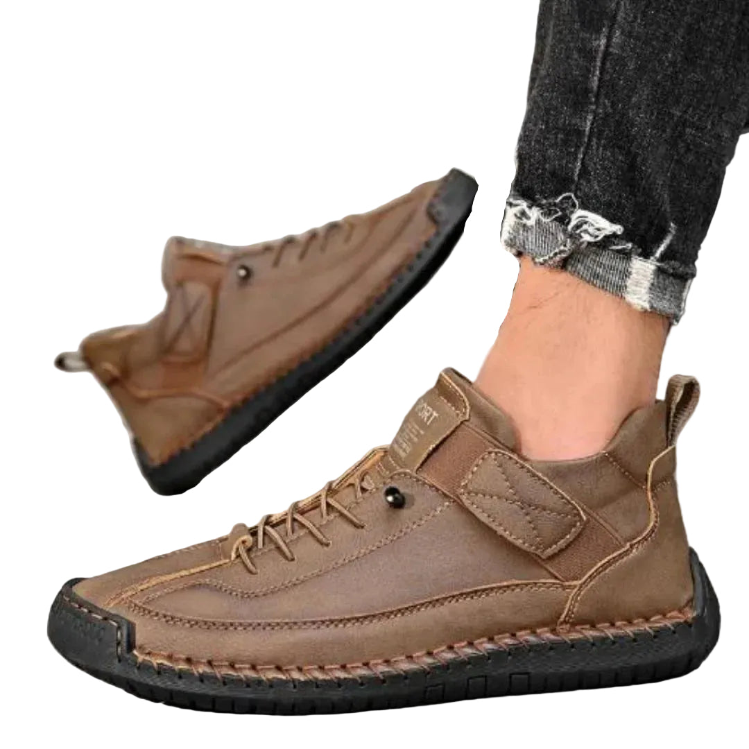 Men’s Pull Tab Casual Shoes