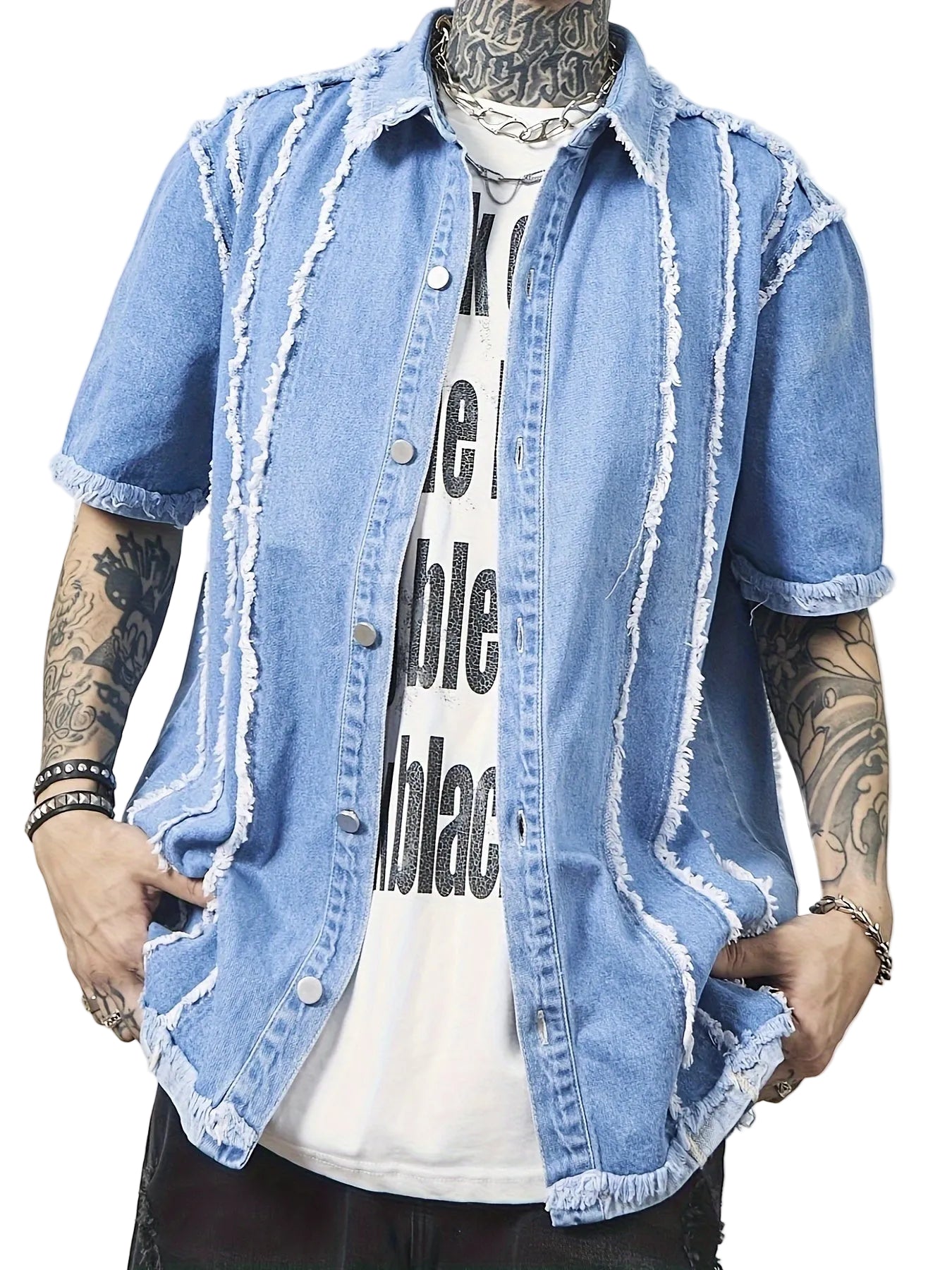 Men’s Short-Sleeved Shirt with Frayed Seams
