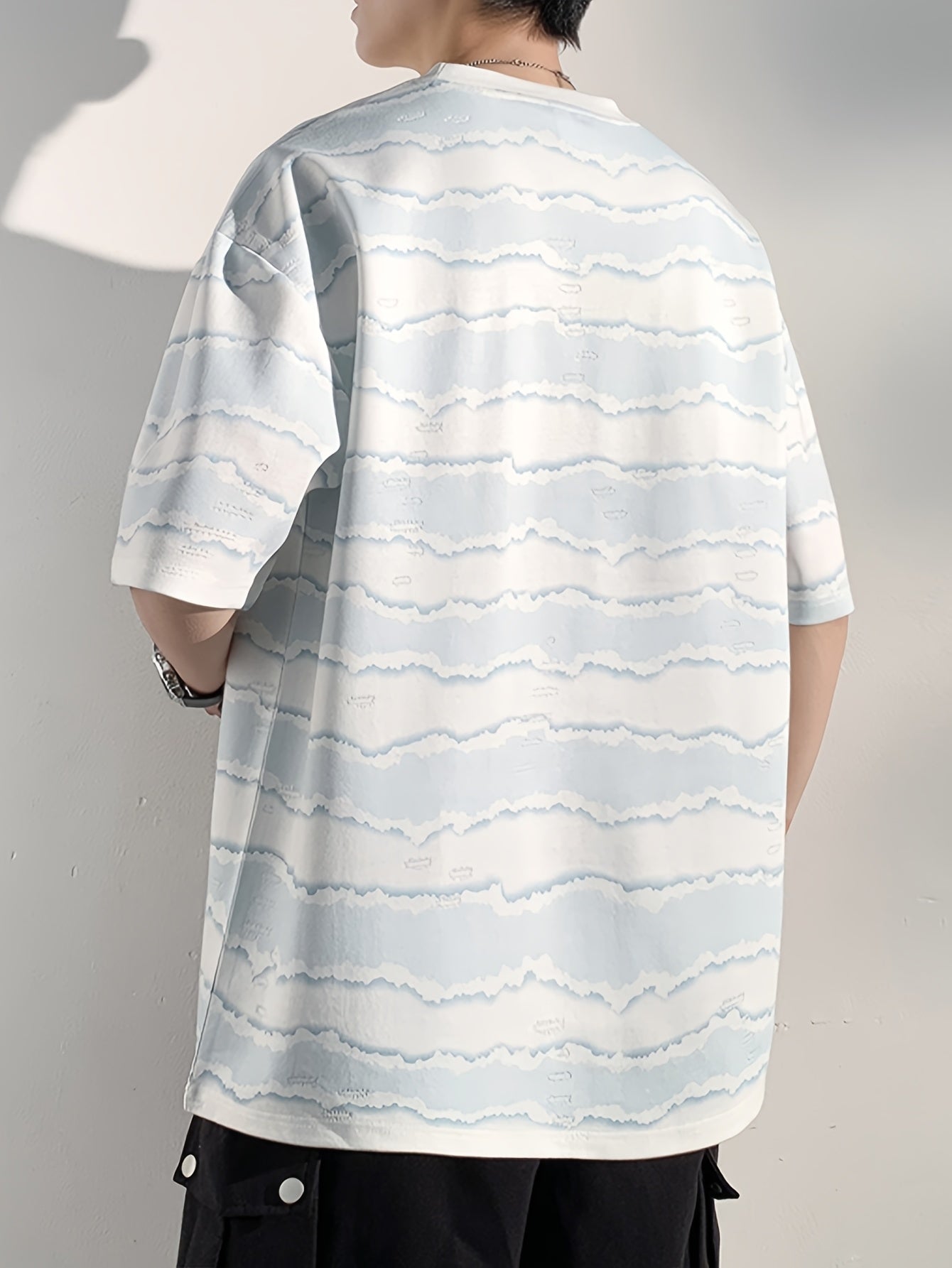 Men’s T-Shirt with Horizontal Line Pattern