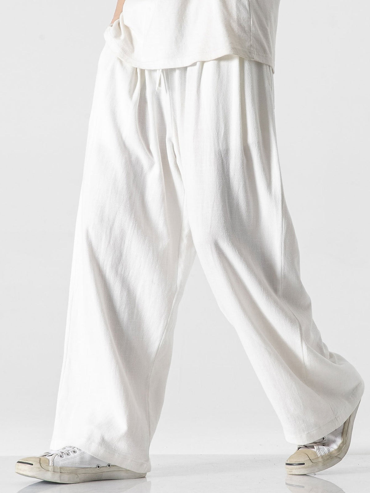 Men's Relaxed Wide Leg Trousers